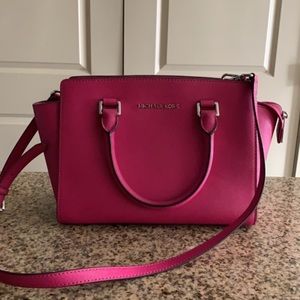 Michael Kors - Pink Medium Handbag